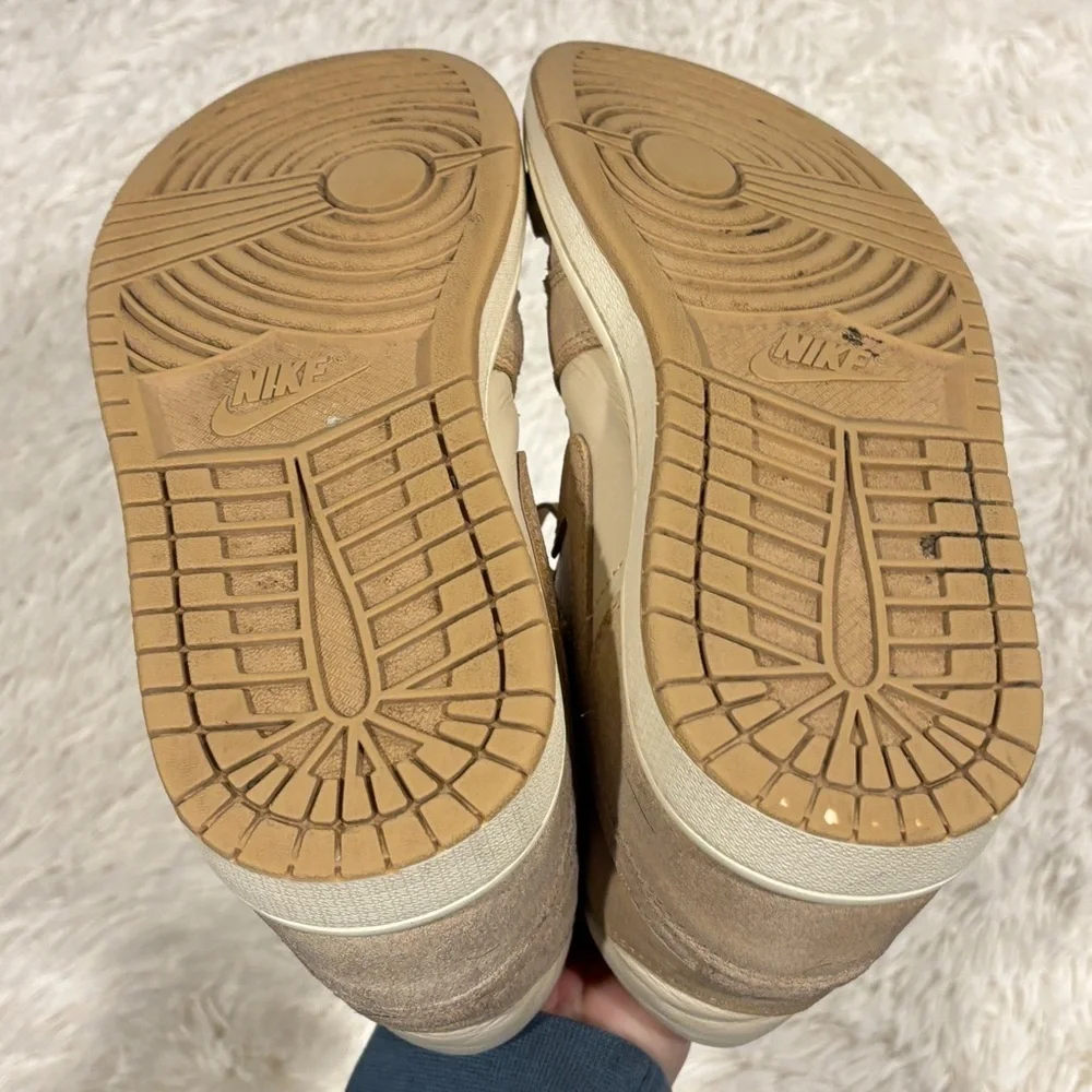 Jordan Air Jordan 1 Mid SE 